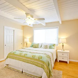 Holiday home Beautiful Views - Section Of Manhattan 2 Bed/2 Bath, Manhattan Beach