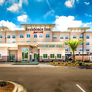 Hotel By Marriott Airport ***