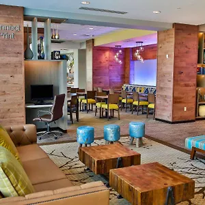 Hotel Fairfield & By Marriott Midtown ***